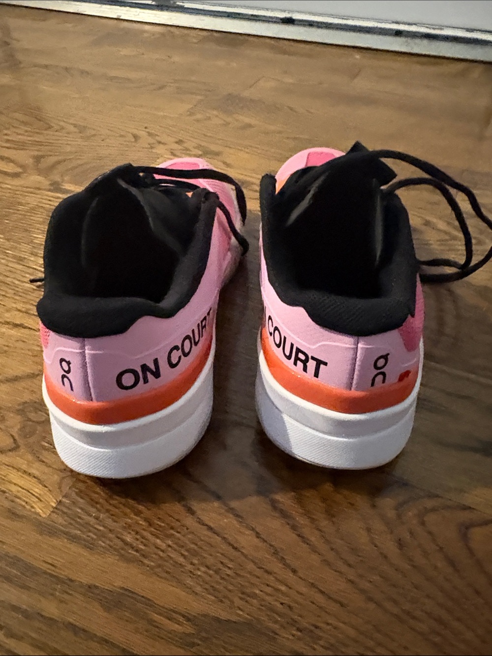 On Running Roger Pro Fire hard court Tennis Shoe - Picture 2 of 4